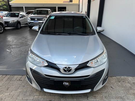 TOYOTA YARIS 1.5 16V FLEX SEDAN XL LIVE MULTIDRIVE
